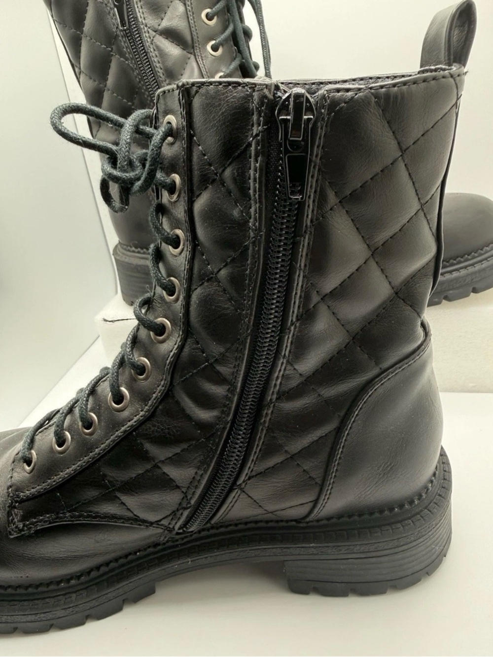 Women's Combat Boots Sz 7.5 Rock & Candy Quilted Black Zip - Picture 3 of 8
